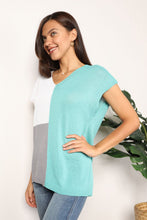 Load image into Gallery viewer, Color Block V-Neck Knit Top