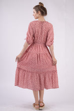 Load image into Gallery viewer, VERY J Floral Round Neck Tiered Midi Dress