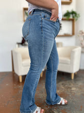 Load image into Gallery viewer, Judy Blue Full Size Mid-Rise Waist Straight Jeans