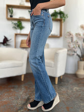 Load image into Gallery viewer, Judy Blue Full Size Mid-Rise Waist Straight Jeans